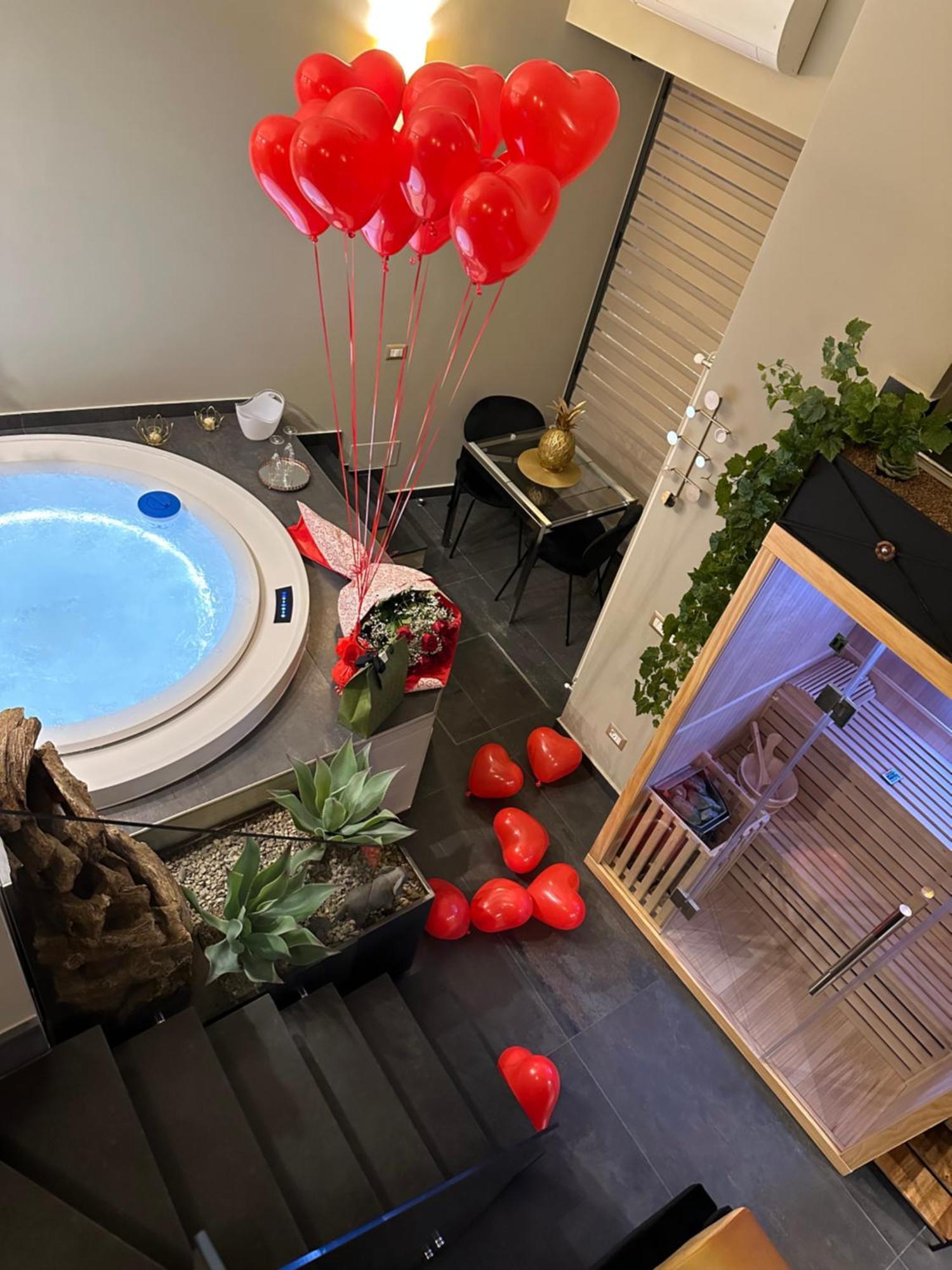 Suite Sauna,1500540637:JPEG
